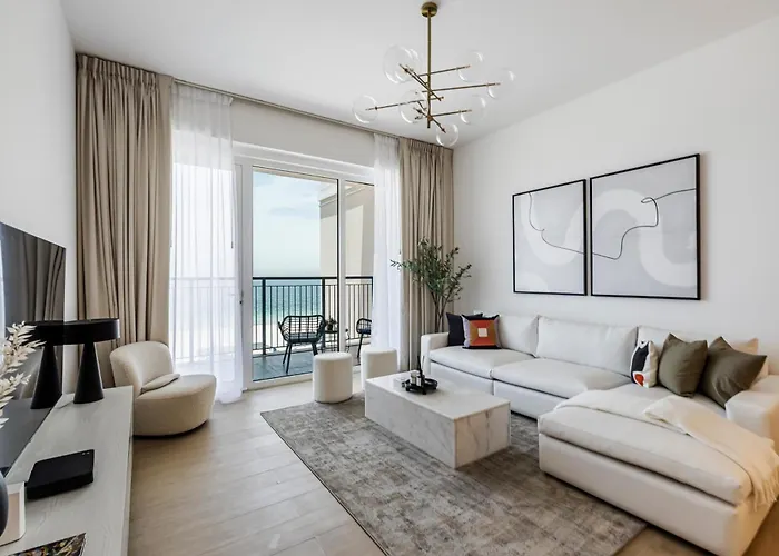 Magnificent Sea Views 1 Bedroom At View Le Pont B1 La Mer, Dubai